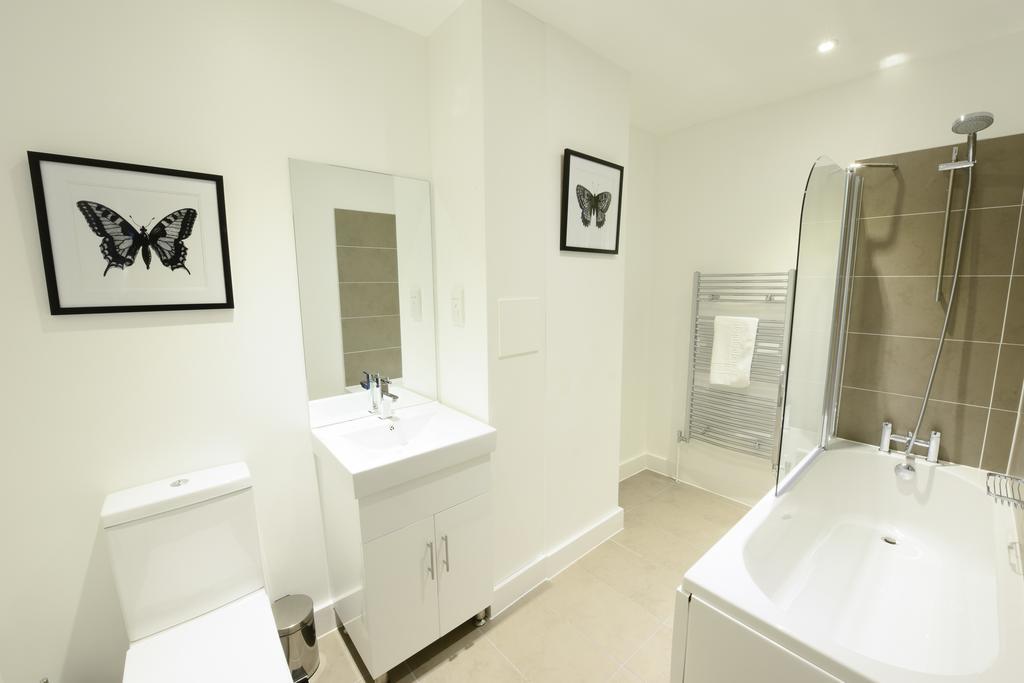 Woodstock Suites Charlton  Eksteriør bilde