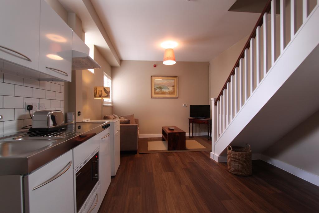 Woodstock Suites Charlton  Eksteriør bilde